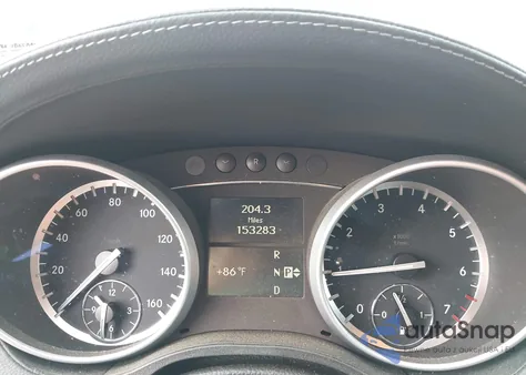 2010 Mercedes-Benz Gl 450 4Matic z USA, uszkodzony, nr VIN 4JGBF7BE5AA605373